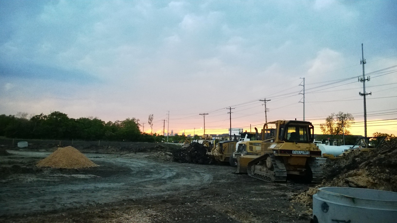 Are there enough people in Austin Texas to work all the construction